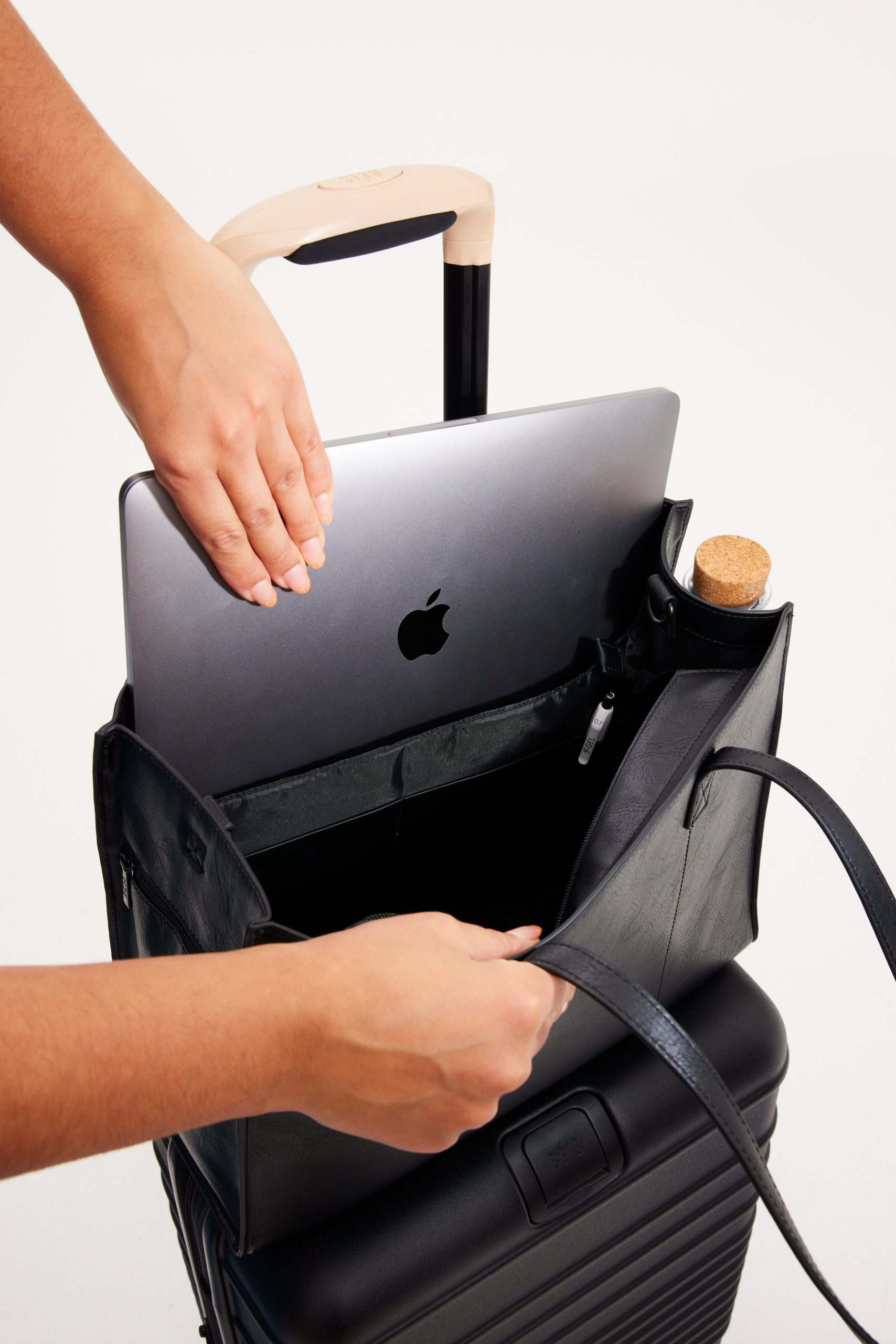Resale The Work Tote in Black - Image 6