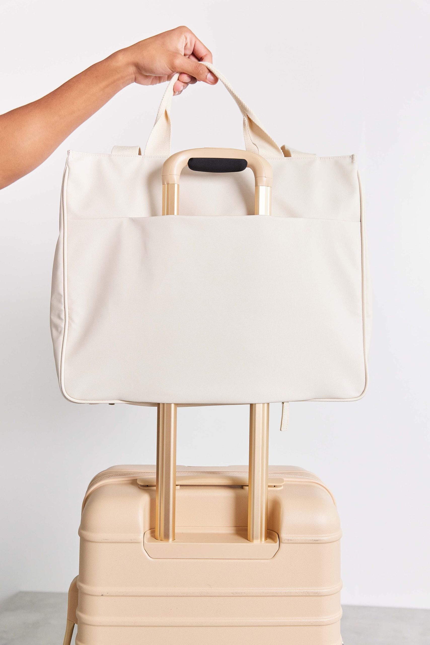 Resale The East To West Tote in Beige - Image 4