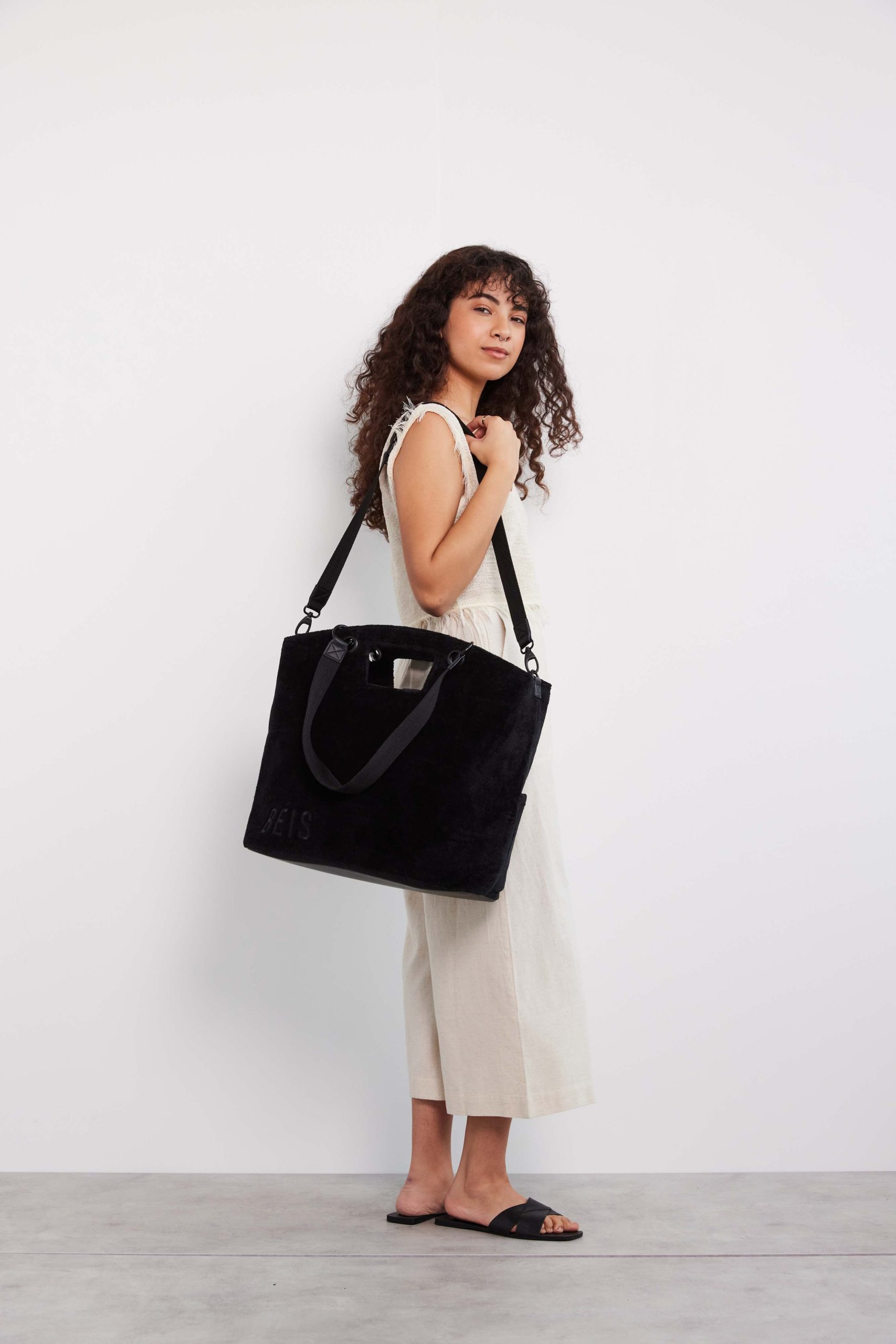 Resale The Terry Tote in Black - Image 6